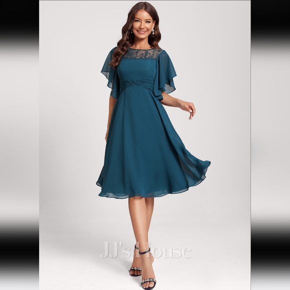 JJs House | Dresses | Jjs House Aline Scoop Knee Length Chiffon ...